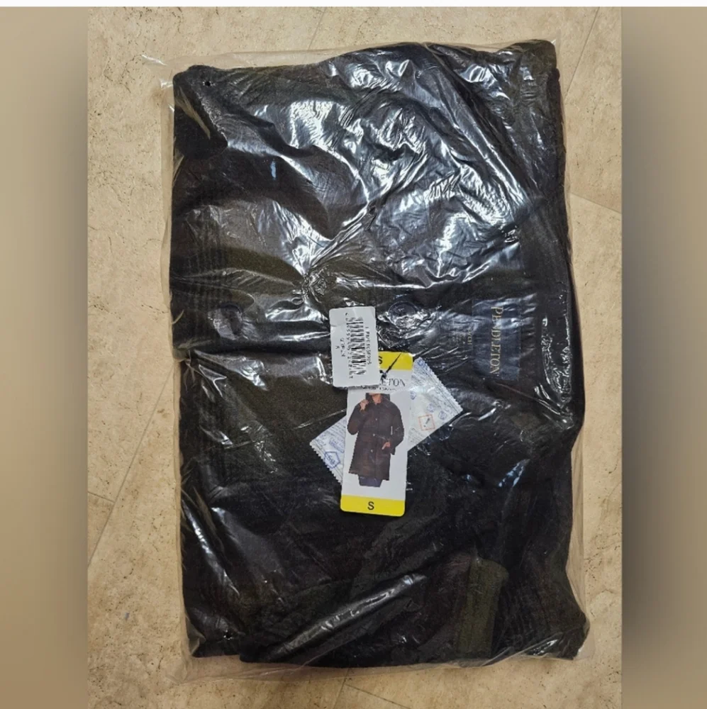 Pendleton Ladies' Wool Blend Topper Coat NWT - Picture 8 of 8